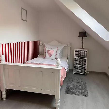 Apartment Ferienwohnung Dachstubchen *